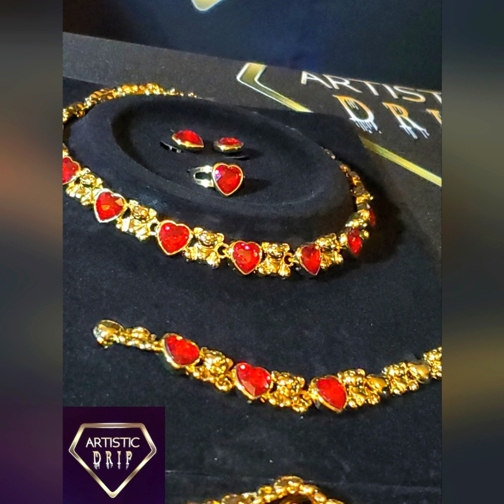 Love XO Women's Jewelry Set ❤️ and 🐻
